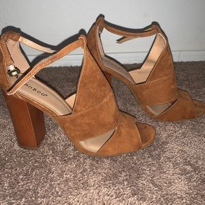 Bamboo Brown block heel